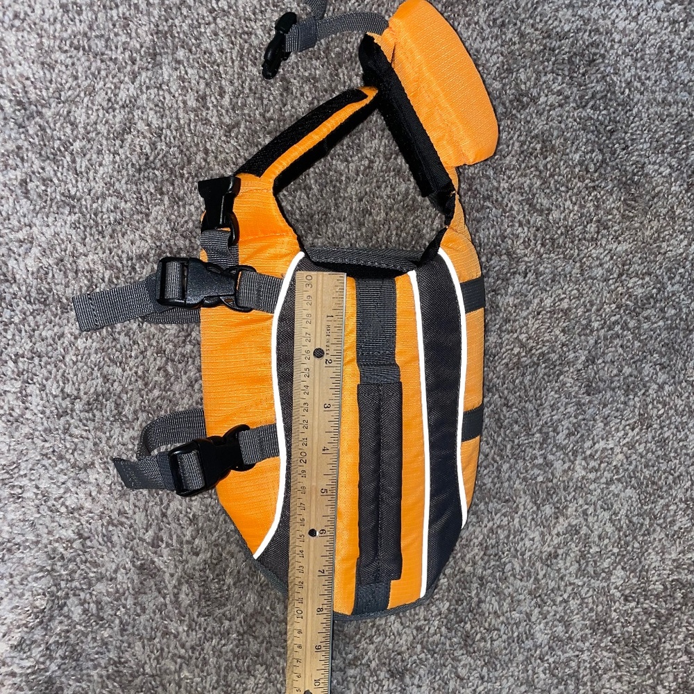 Size extra small dog life jacket
